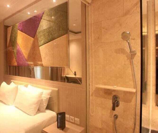 수피리어 룸, W Three Premier Hotel Lagaligo