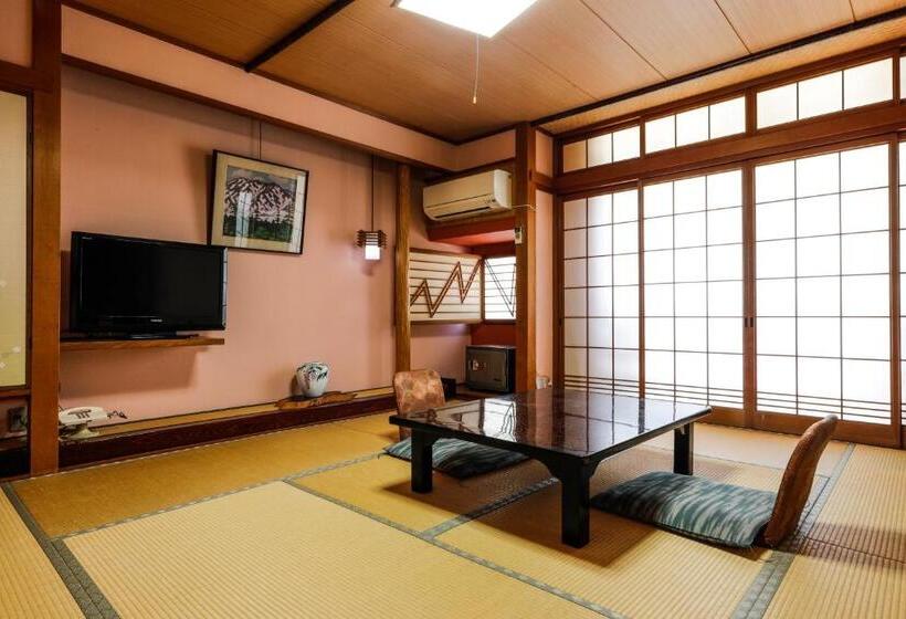 Habitació Estàndard, Yanagiso