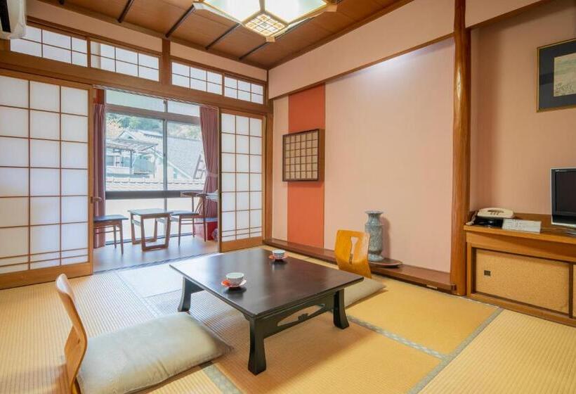 Habitació Estàndard, Yanagiso