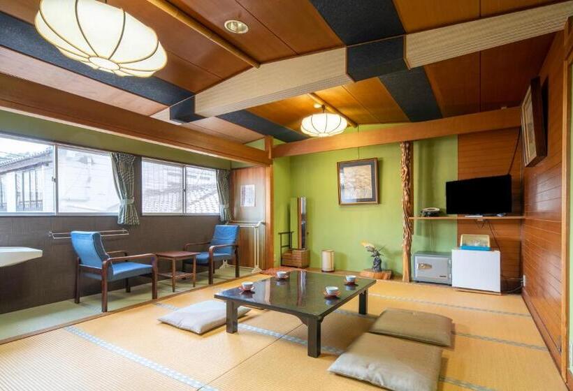 Habitació Estàndard, Yanagiso