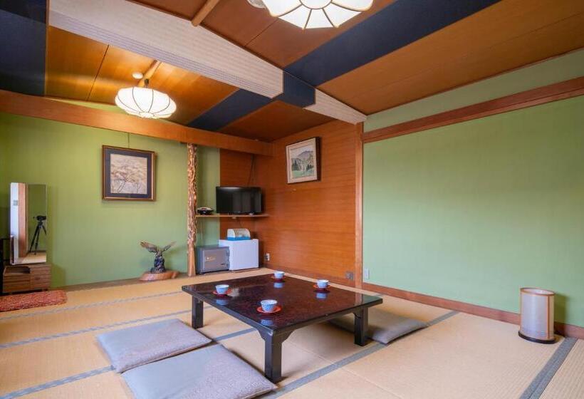 Habitació Estàndard, Yanagiso