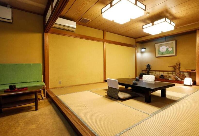 Habitació Quàdruple Estàndard, Yanagiso