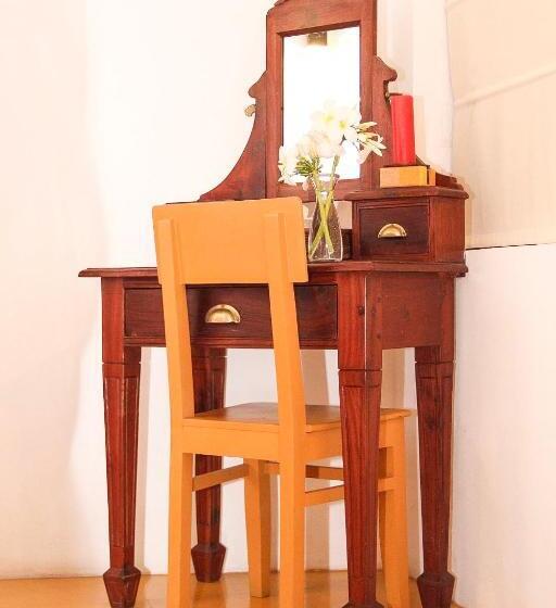 Номер Superior, Fort Bliss