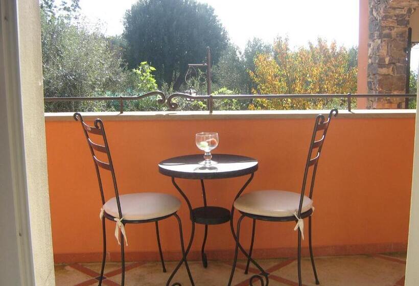 Апартаменты 1 Спальня, Villa Santa Sofia