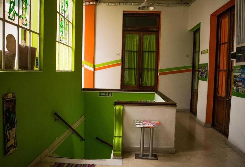 اتاق استاندارد با سرویس بهداشتی مشترک, 06 Central Hostel Buenos Aires