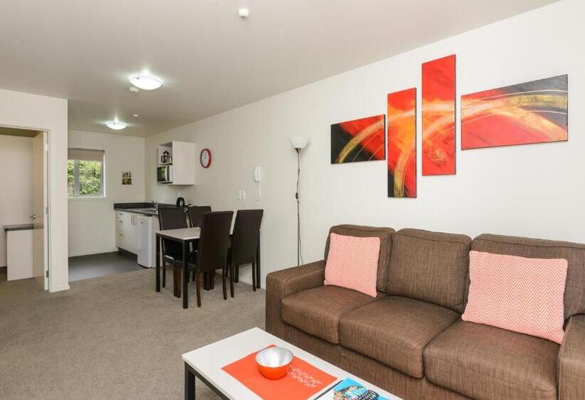 Апартаменты 2 Спальни, Ellena Court Motel