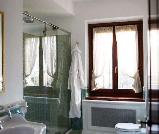 اتاق سوپریور, La Torre Dei Canonici