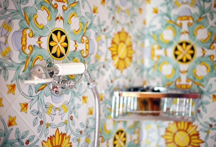 سوییت, La Torre Dei Canonici