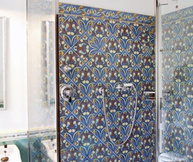 سوییت, La Torre Dei Canonici