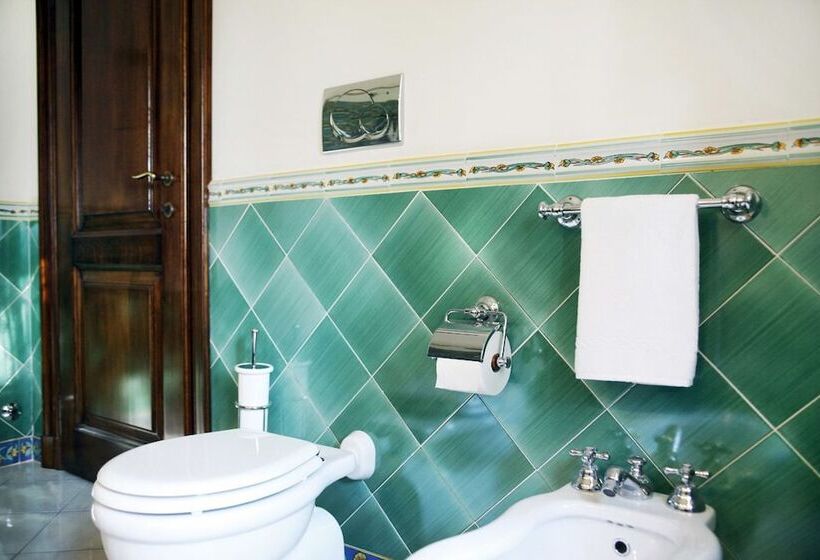 سوییت, La Torre Dei Canonici