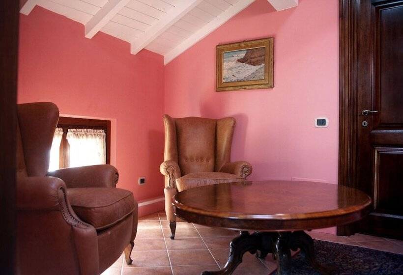 سوییت, La Torre Dei Canonici