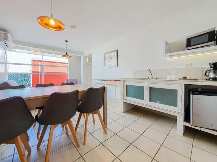 جناح, Balcon Del Alferez