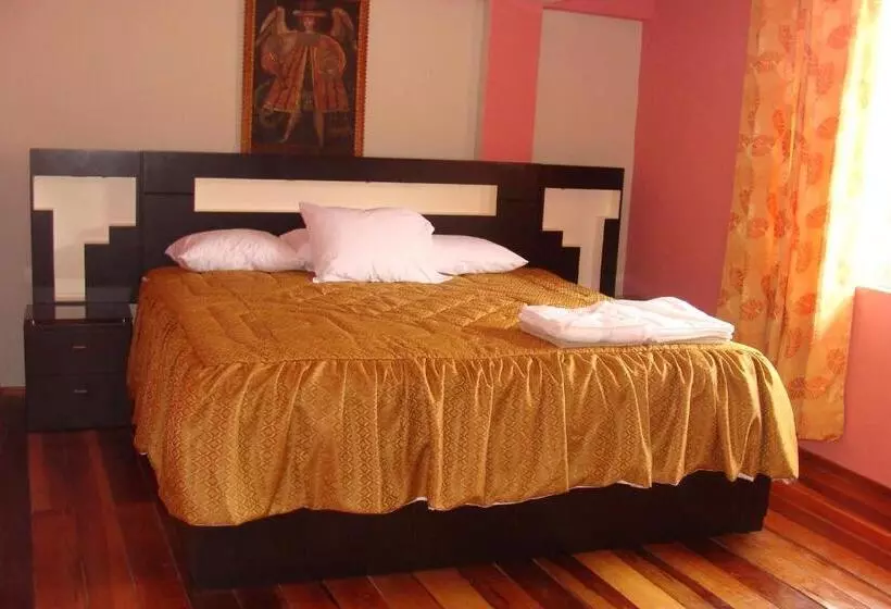 スタンダードルーム, Hostal Qolqampata