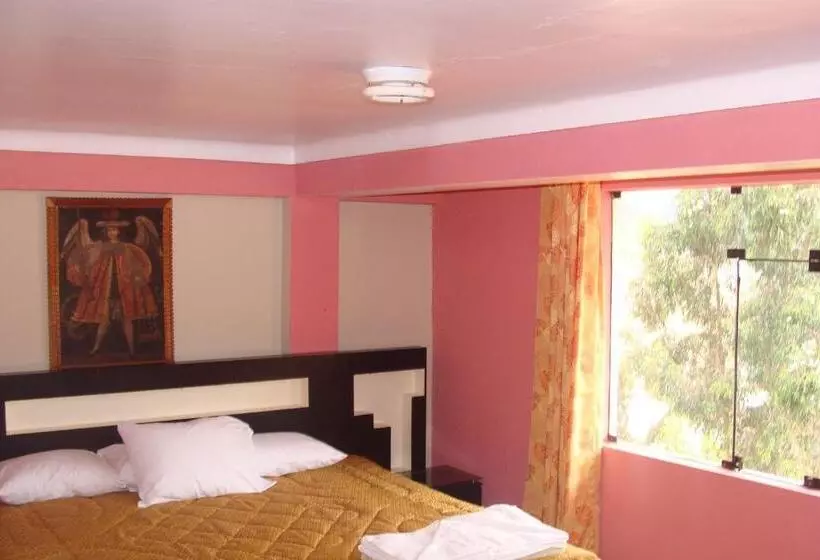 スーペリアールーム, Hostal Qolqampata