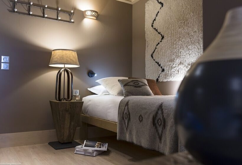 سوییت جونیور, Hôtel Le Taos