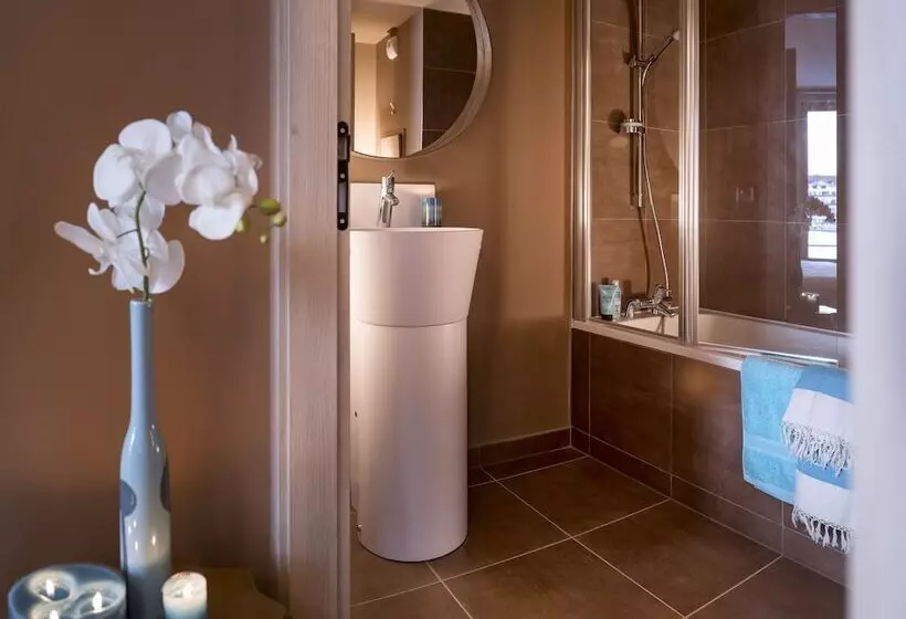 スイート, Hôtel Le Taos