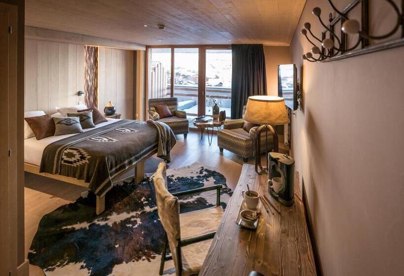 سوییت, Hôtel Le Taos