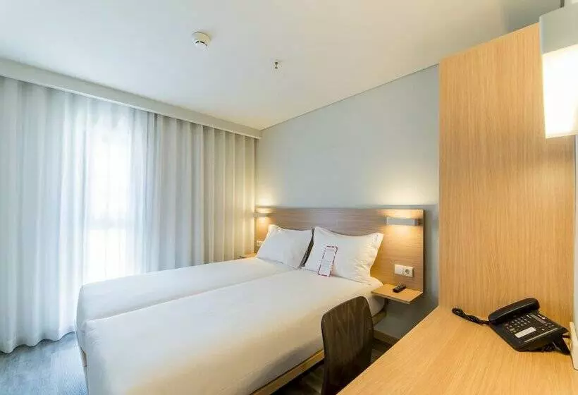 اتاق استاندارد, Moov Hotel Porto Norte
