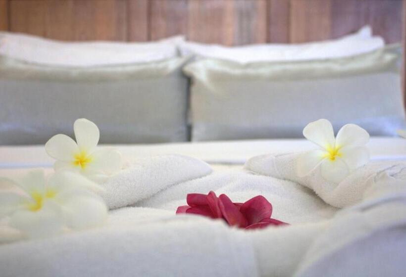 Президентский Люкс, Rapopo Plantation Resort