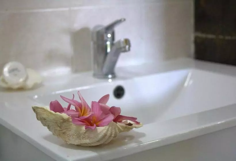 デラックスルーム, Rapopo Plantation Resort