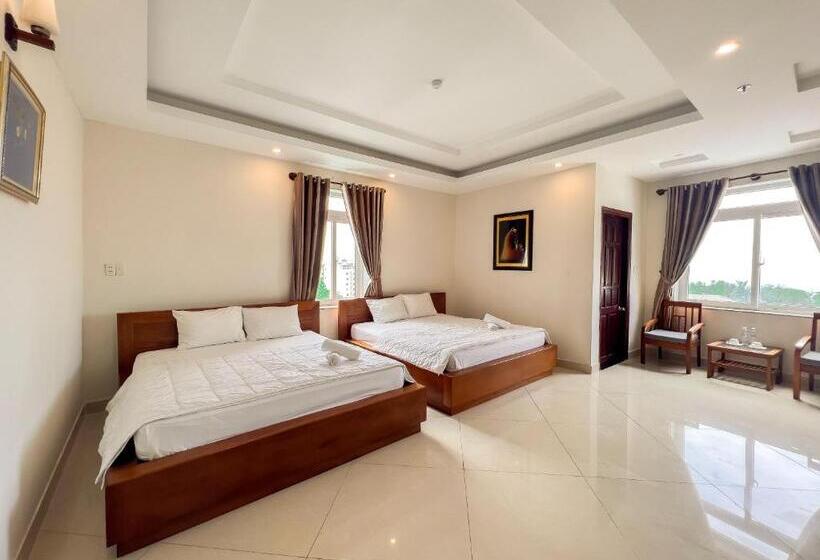 Superior Quadruple Room