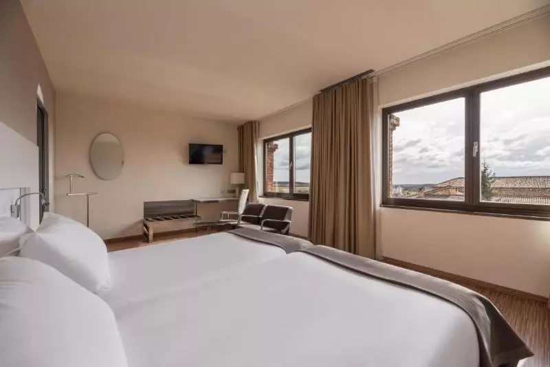 اتاق لوکس, Eurostars Vía De La Plata
