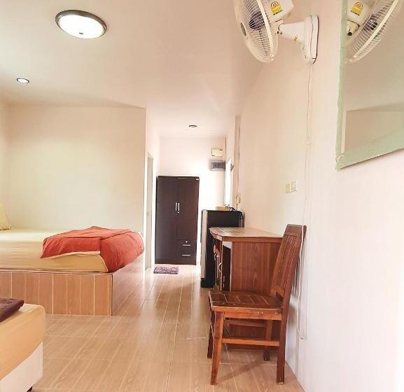 Standaard Driepersoonskamer, Sairee Center Guesthouse