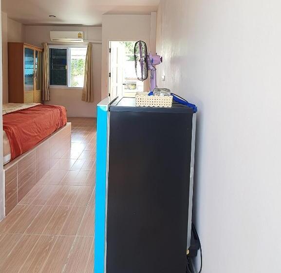 Номер Стандарт, Sairee Center Guesthouse