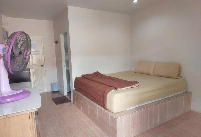 Номер Стандарт, Sairee Center Guesthouse