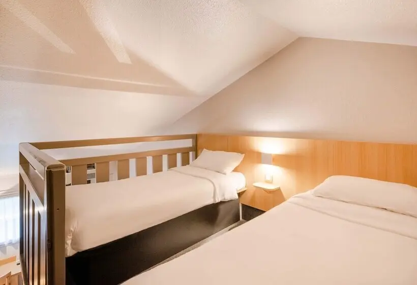 スタンダード４人部屋, B&b Hotel Nantes Parc Expos La Beaujoire