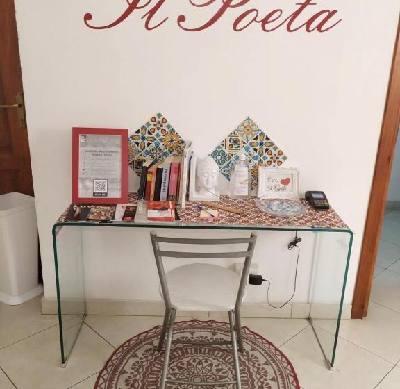اتاق استاندارد یک نفره, B&b Il Poeta