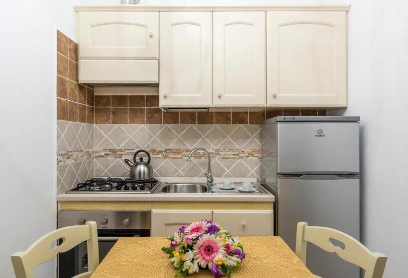 Студио Стандарт Вид на Сад, B&b La Casa Nel Giardino