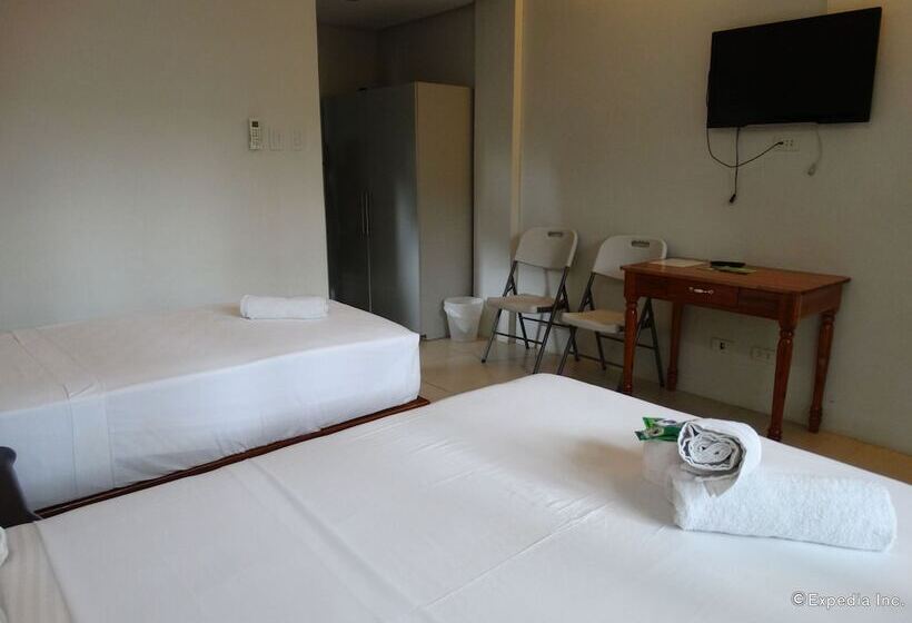 غرفة ديلوكس ثلاثية, Greenspace Palawan