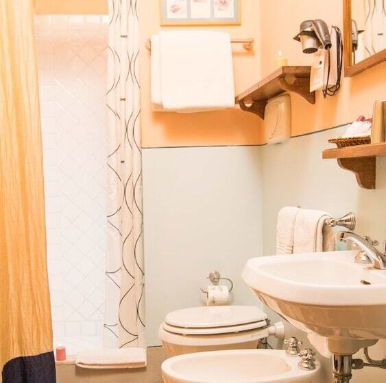 اتاق کلاسیک, Residenza Johanna I