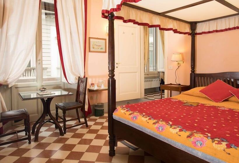 اتاق لوکس, Residenza Johanna I