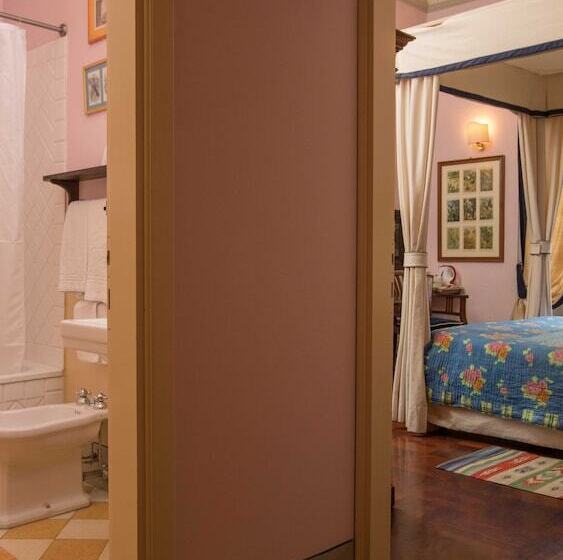 اتاق لوکس, Residenza Johanna I