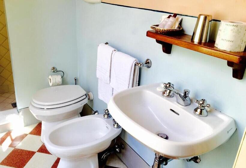 اتاق کلاسیک, Residenza Johanna I