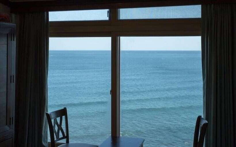 Номер Стандарт, Benikea Mountain And Sea Daepo Port