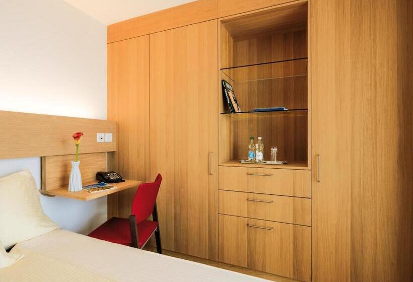 חדר סטנדרט יחיד מותאם לאדם עם מוגבלויות, Ferienhotel Bodensee