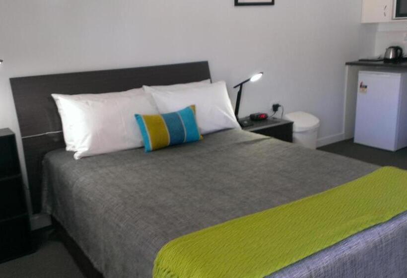 غرفة قياسية لذوى الاحتياجات الخاصة, Gunnedah Lodge Motel