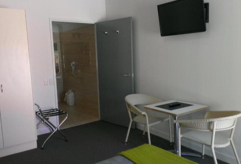 غرفة قياسية لذوى الاحتياجات الخاصة, Gunnedah Lodge Motel