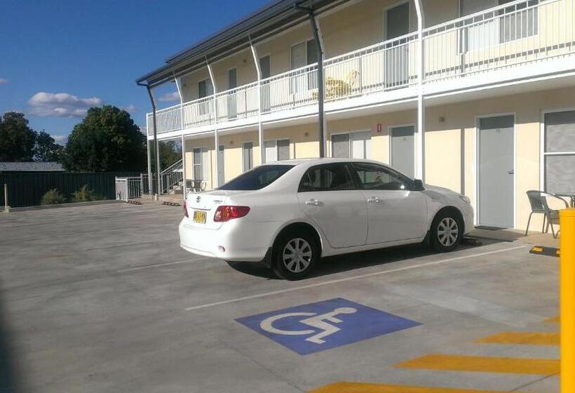 غرفة قياسية لذوى الاحتياجات الخاصة, Gunnedah Lodge Motel