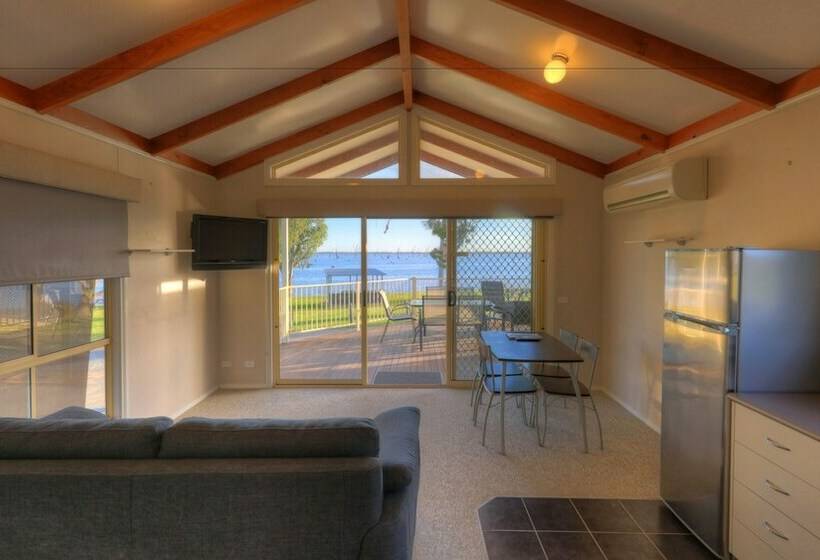 בקתה, Tasman Holiday Parks   Lake Mulwala