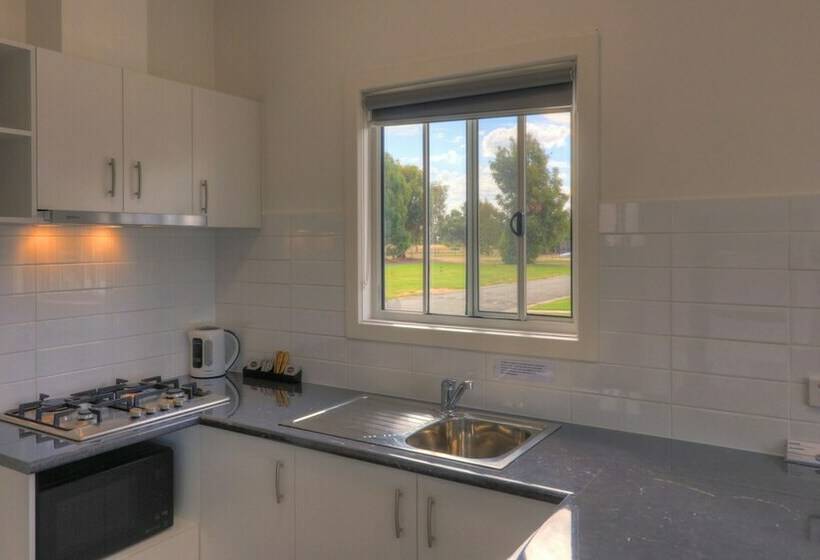 오두막, Tasman Holiday Parks   Lake Mulwala