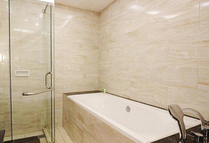 جناح, Java Palace