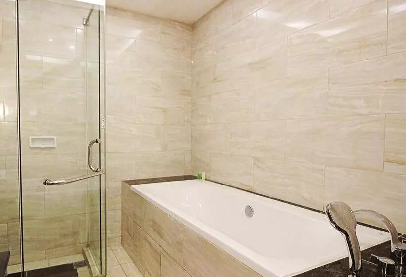 Suite, Java Palace