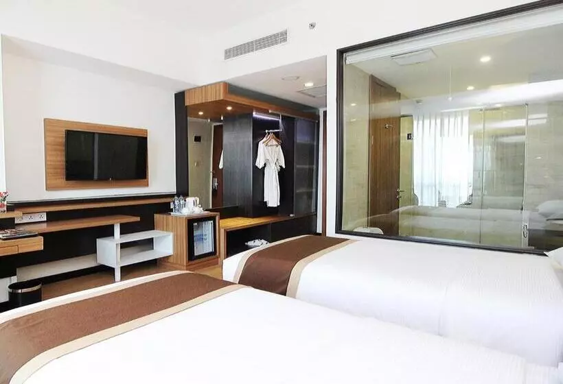 Habitación Superior, Java Palace