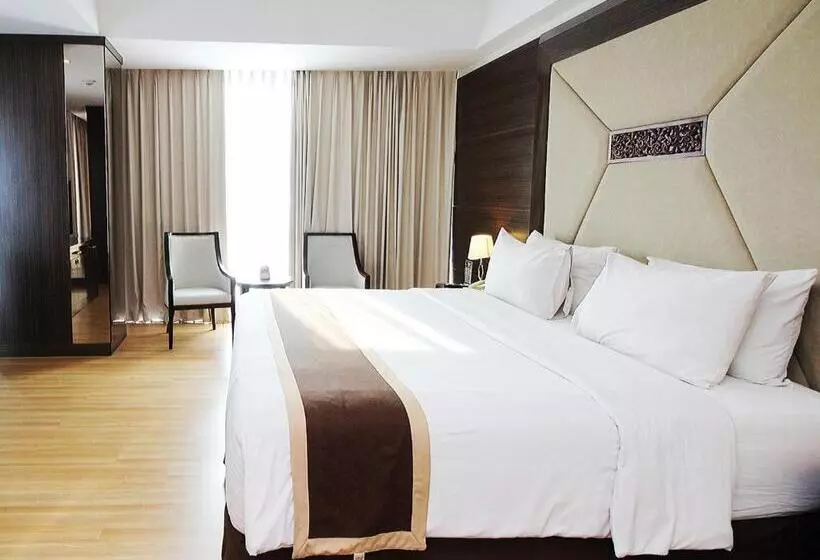 Suite, Java Palace
