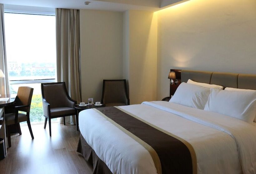 高级大房间, Java Palace