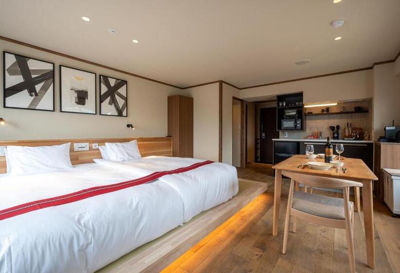 استودیوی لوکس, Kawamotoya